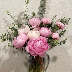 Meet your Posher, Hieu